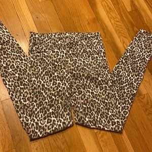 american eagle cheetah hi-rise jeans!!